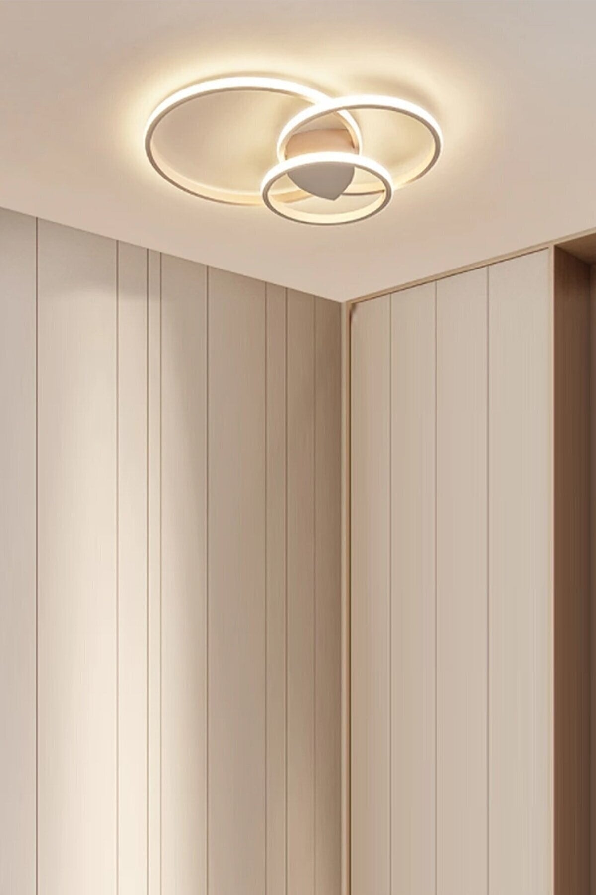Ivan Modern Design White Color Living Room Kitchen Hall White Led 3-Piece Chandelier