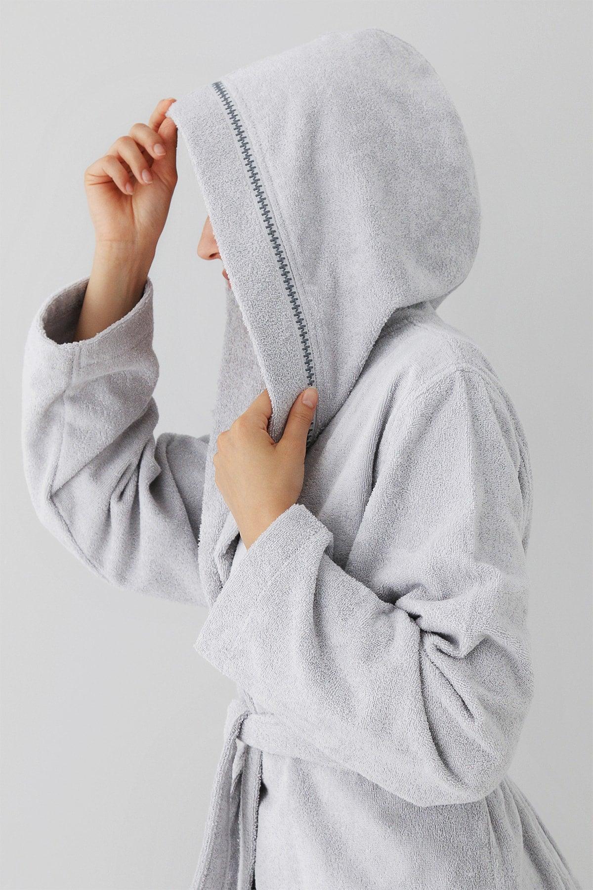 Profundo Robe Fog - Extra Soft, Modern And Special Design 100% Cotton Unisex Hooded Bathrobe - Swordslife