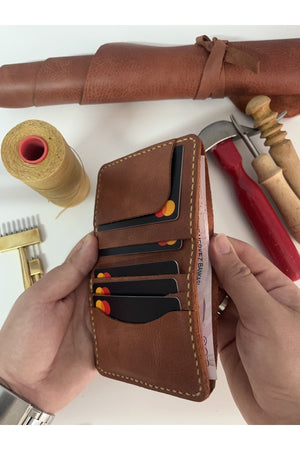 Genuine Leather Wallet With Card And Cash Compartment - Personalized Name Printing (Keychain Gift)