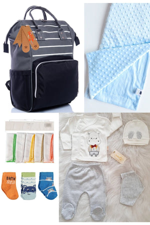 5 Piece Maternity Set (Baby Care Backpack, Hospital Exit, Chickpea Blanket, 10 Wipes And 3 Socks)