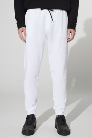 Men'S White Standard Fit Normal Cut Pocket Cotton Comfort Sweatpants
