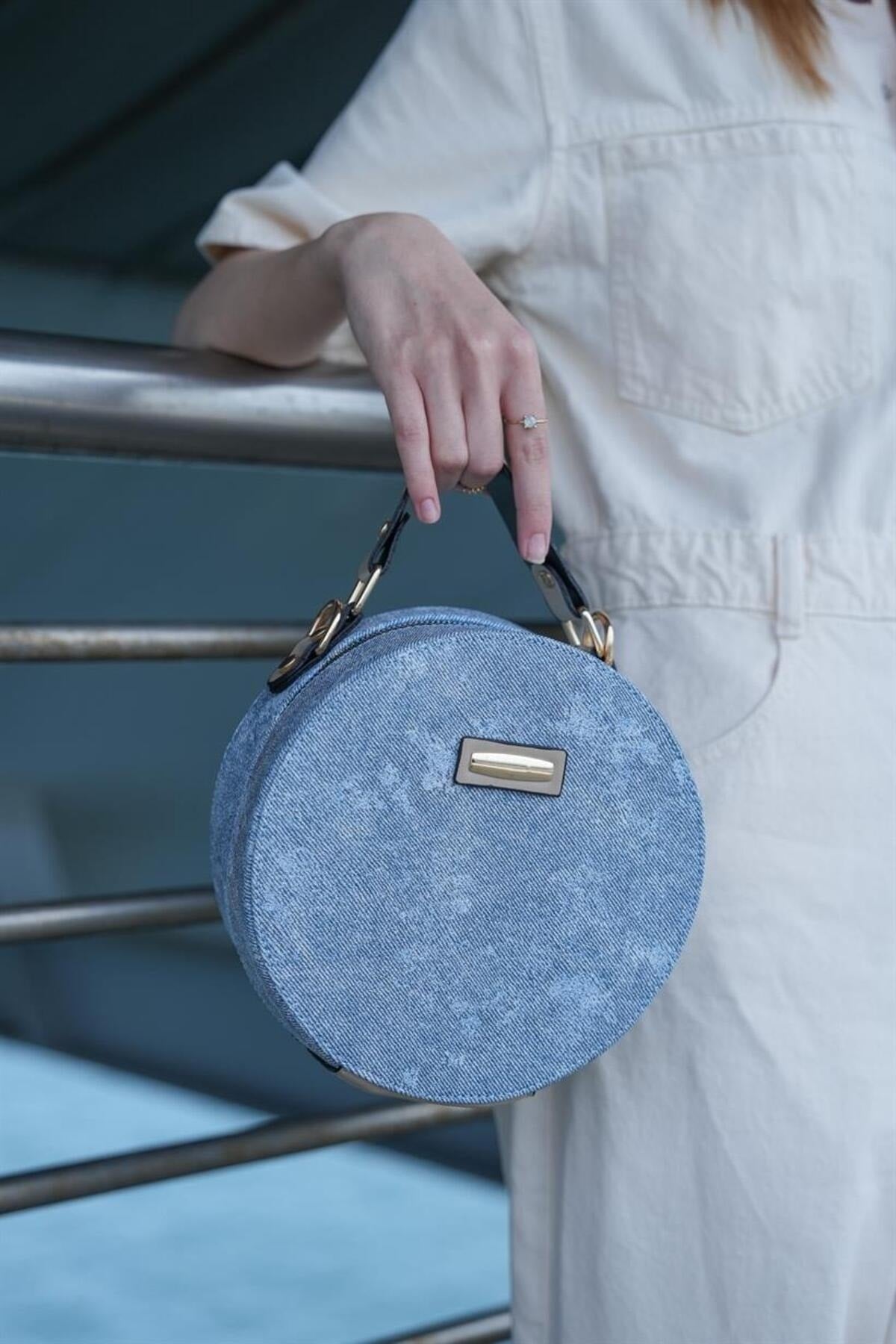 Mink-Blue Women'S Round Shoulder Bag