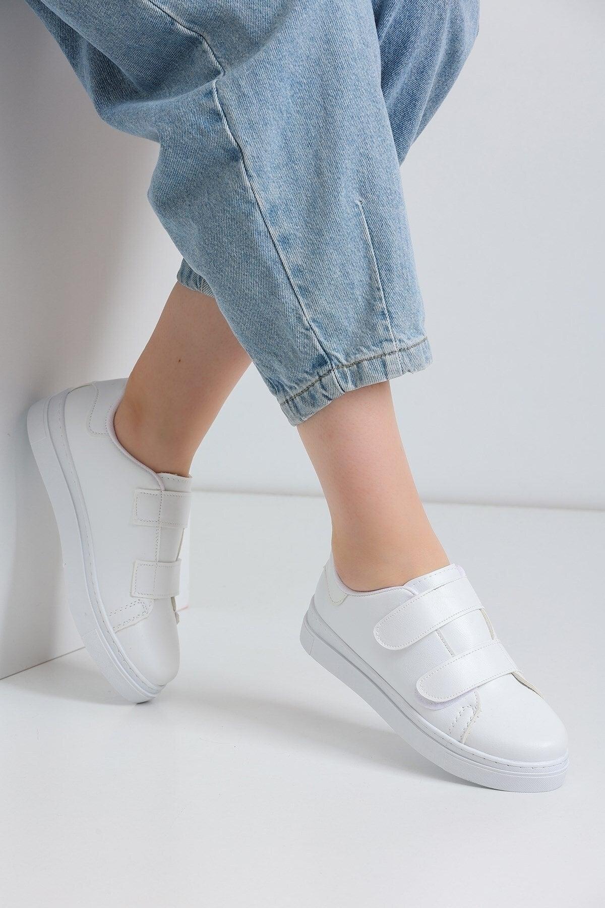 Unisex Velcro Outdoor Sneaker Model White - Swordslife