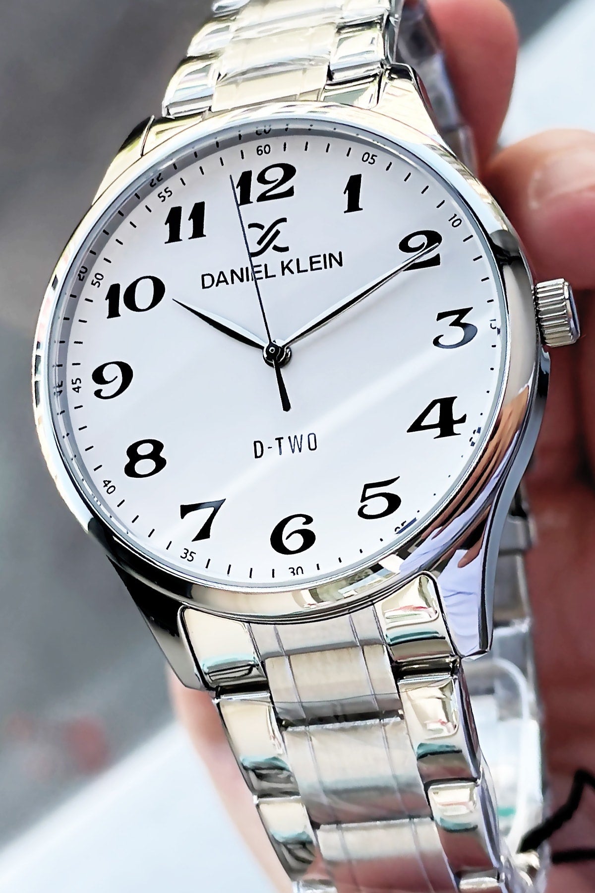 Men'S Wristwatch 3 Atm Waterproof Silver Color Steel Band + Wristband Dke2056C3