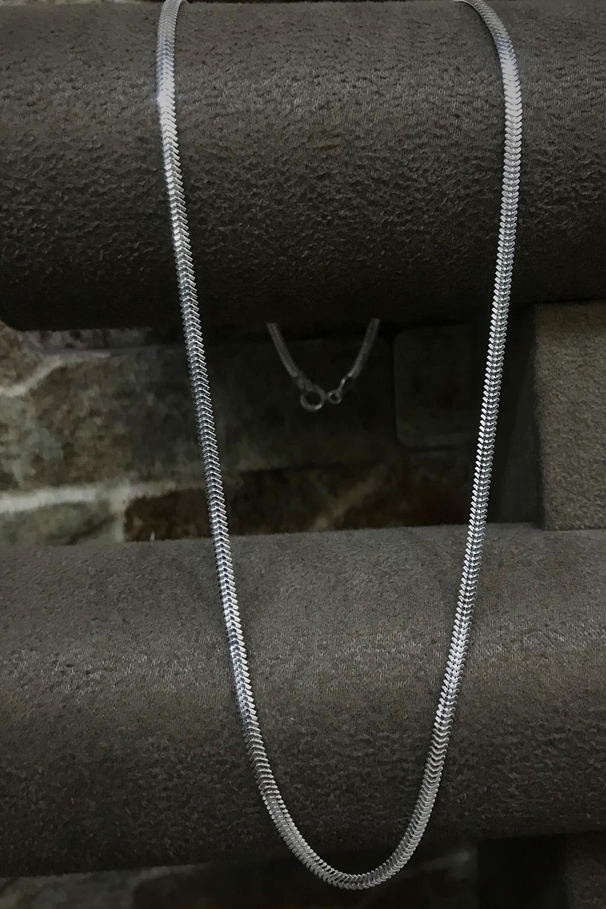 Sterling Silver 2.5 Mm Flat Cast Neck Chain Necklace Kt125E3
