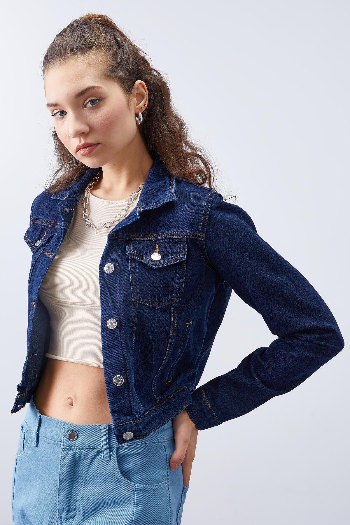 Dark Blue Women's Pocket Buttoned Denim Jacket - 97187 - Swordslife