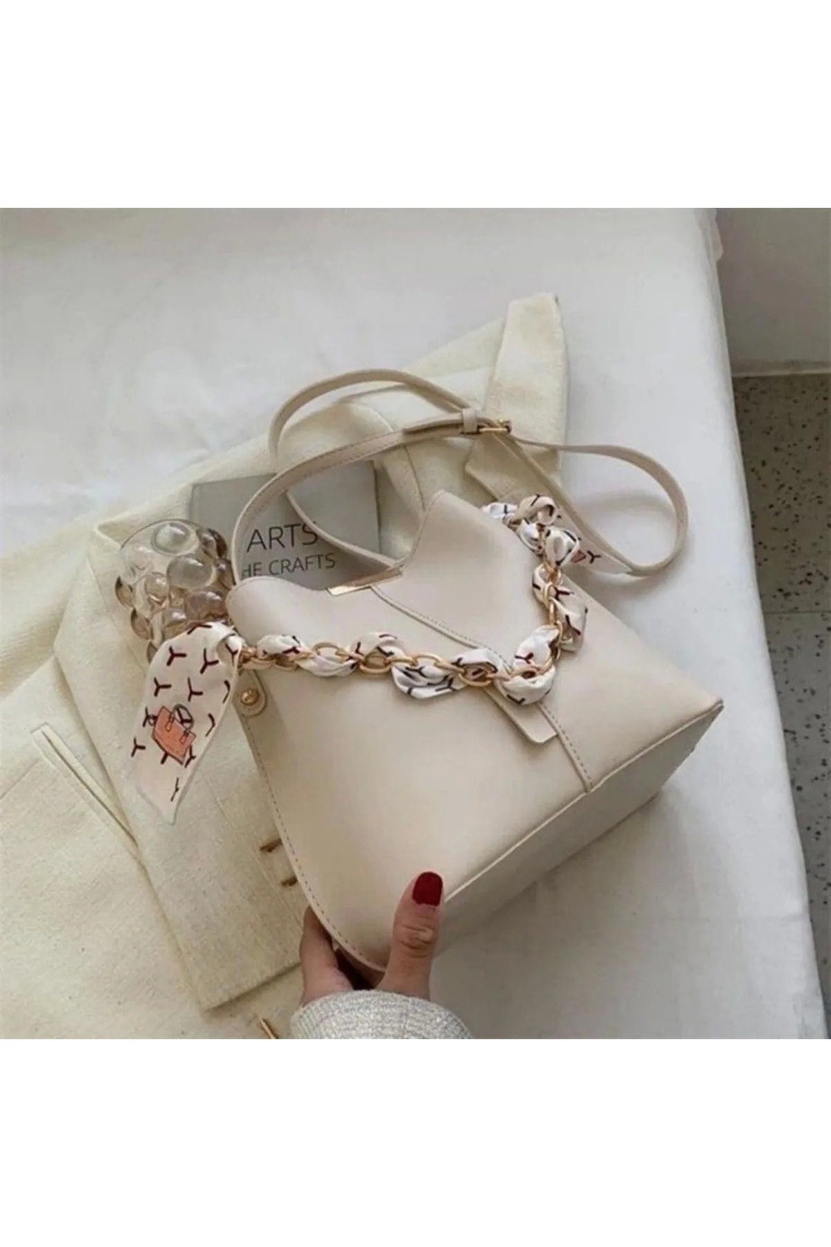 Women'S Cream Scarf Chain Accessory Soft Leather Bag Cream