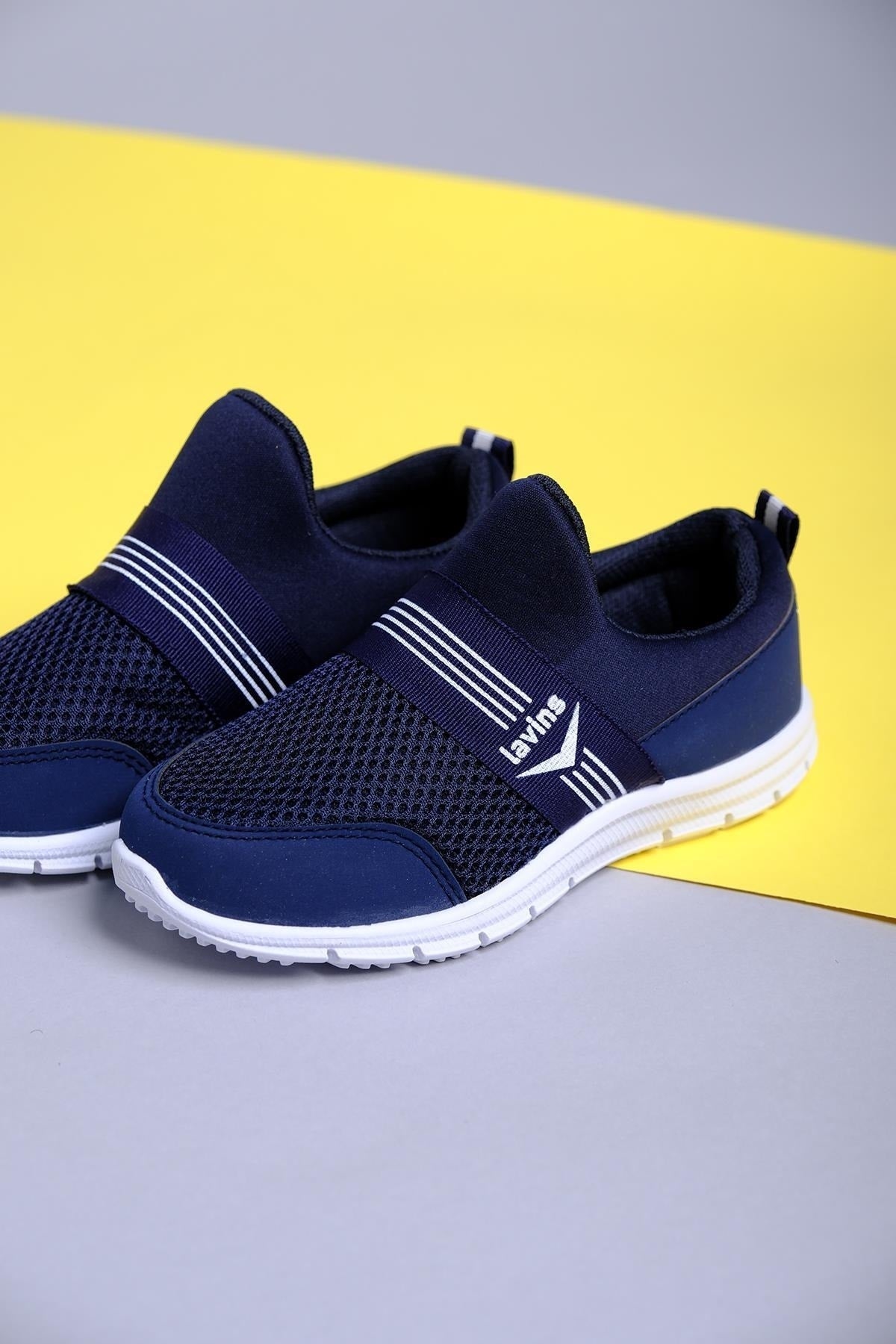 Layana Mesh Comfortable Sole Unisex Kids Sneakers