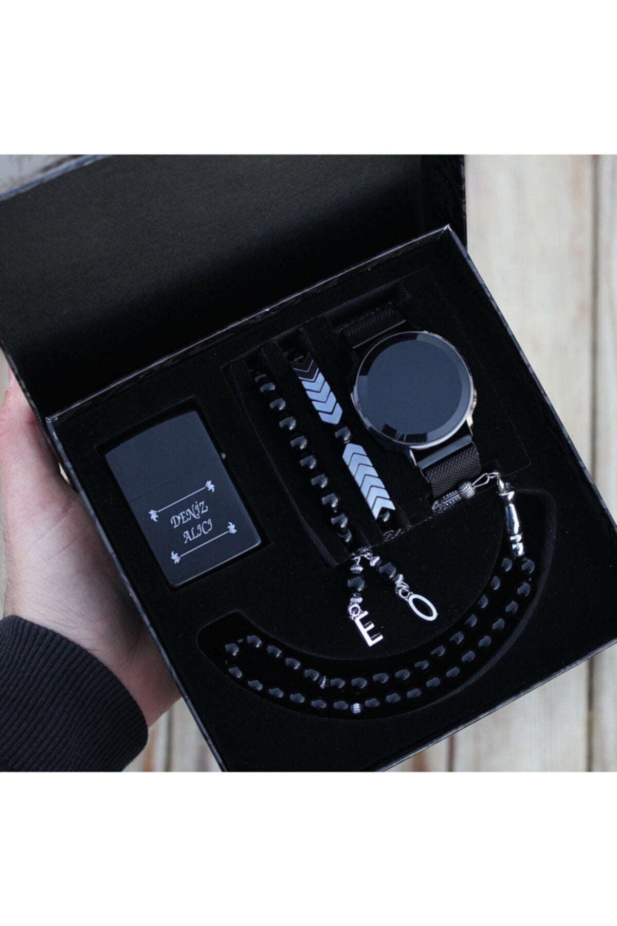 Touch Men'S Wristwatch Lighter Rosary And Bracelet Set