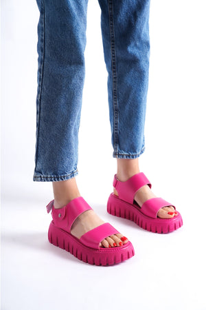 735-Pmb Thick Scalloped Pink Gladiator Platform Sandals