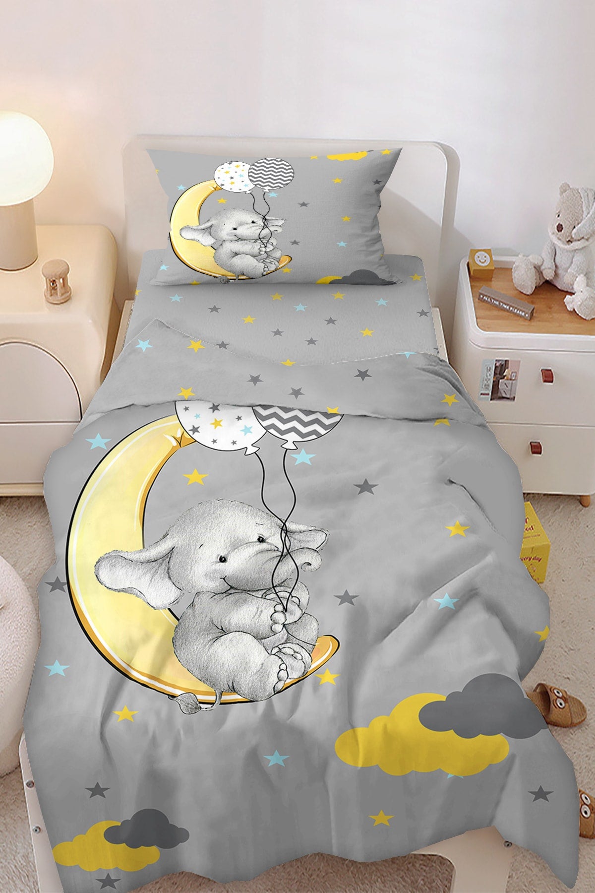Elephant Patterned Cute Balloon Holding Single Baby Kids Duvet Cover Set