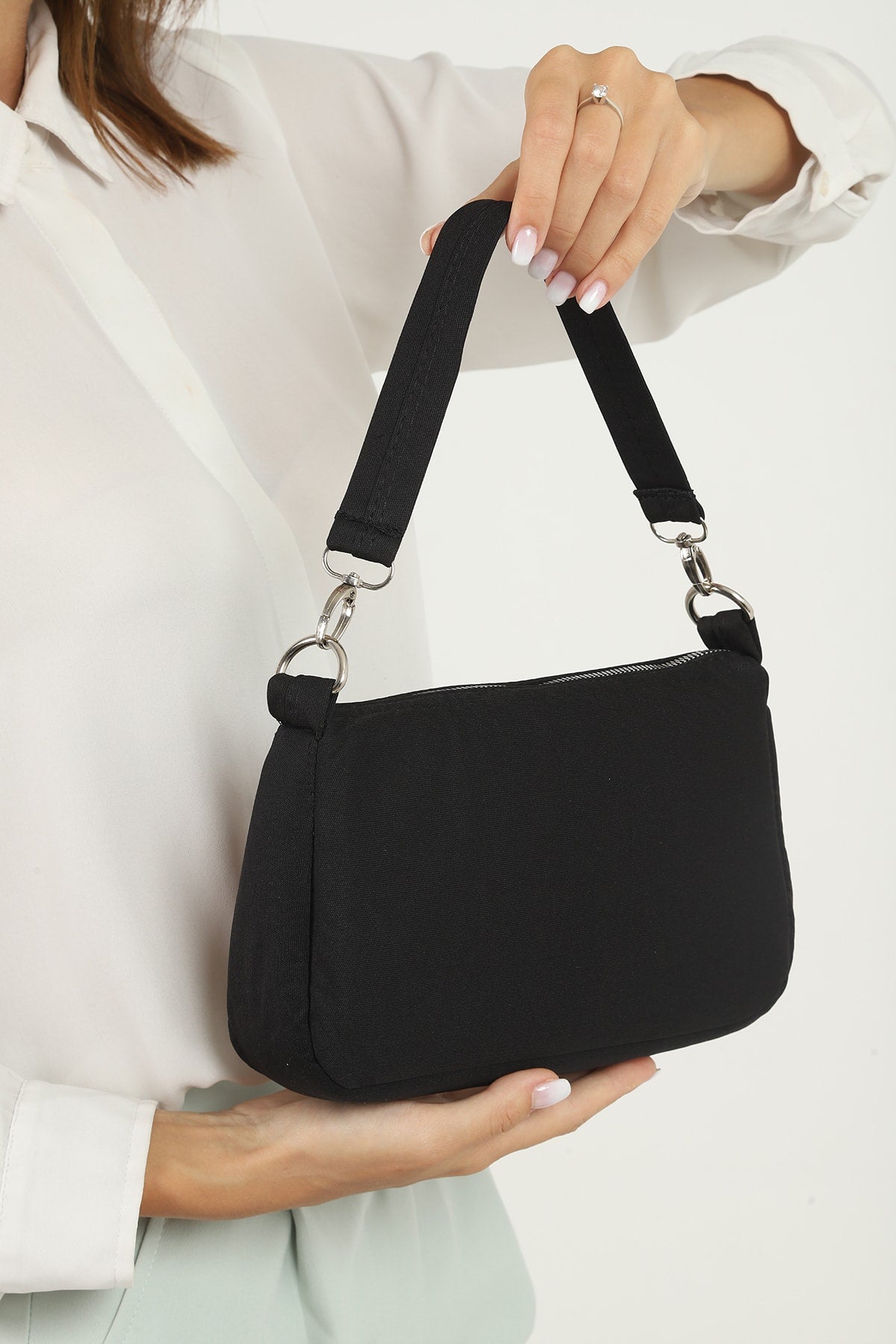 Black U16 Daily Sport Canvas Fabric Baguette Women'S Hand And Shoulder Bag U:23 E:15 W:7