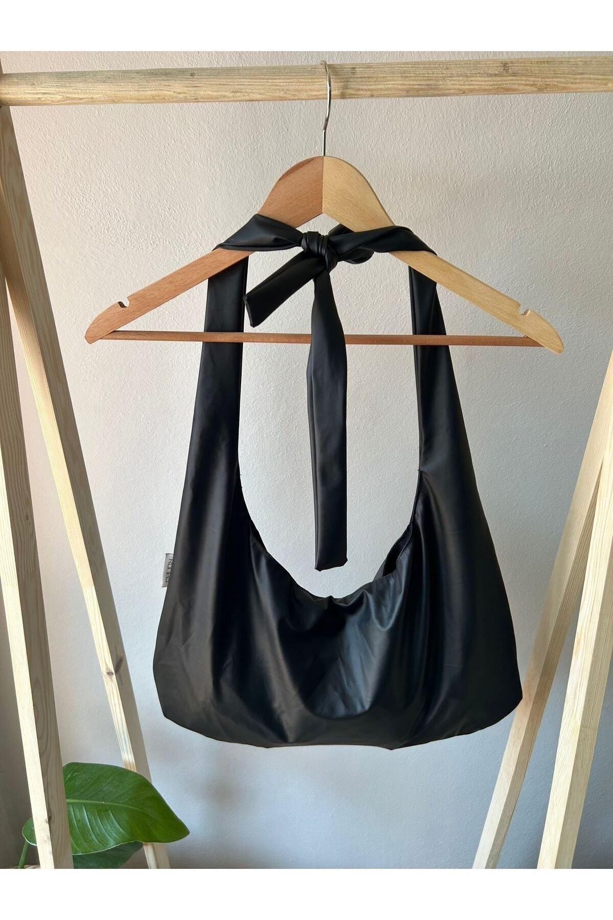 Leather Tsunobag