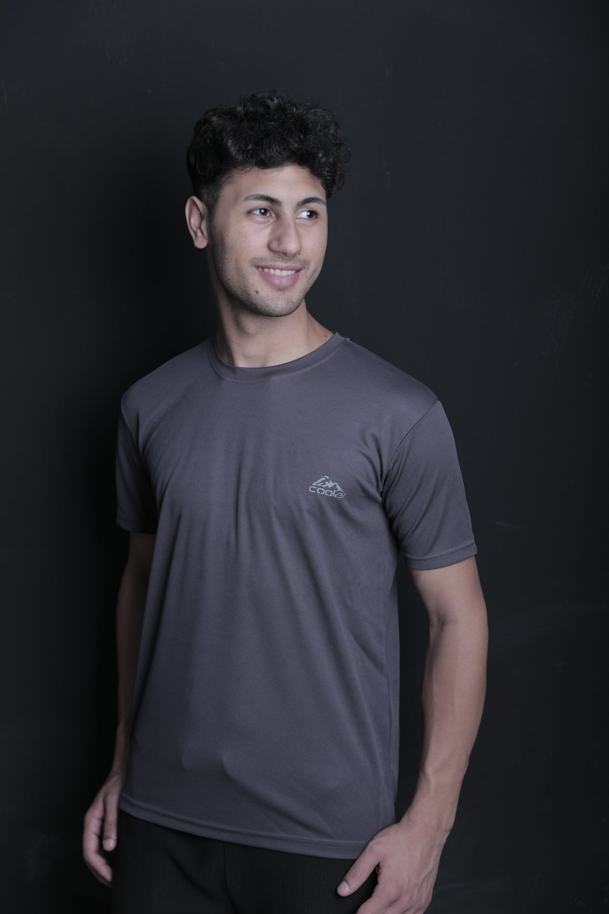 Anthracite Sweat Absorbent Outdoor Performance Sports T-Shirt