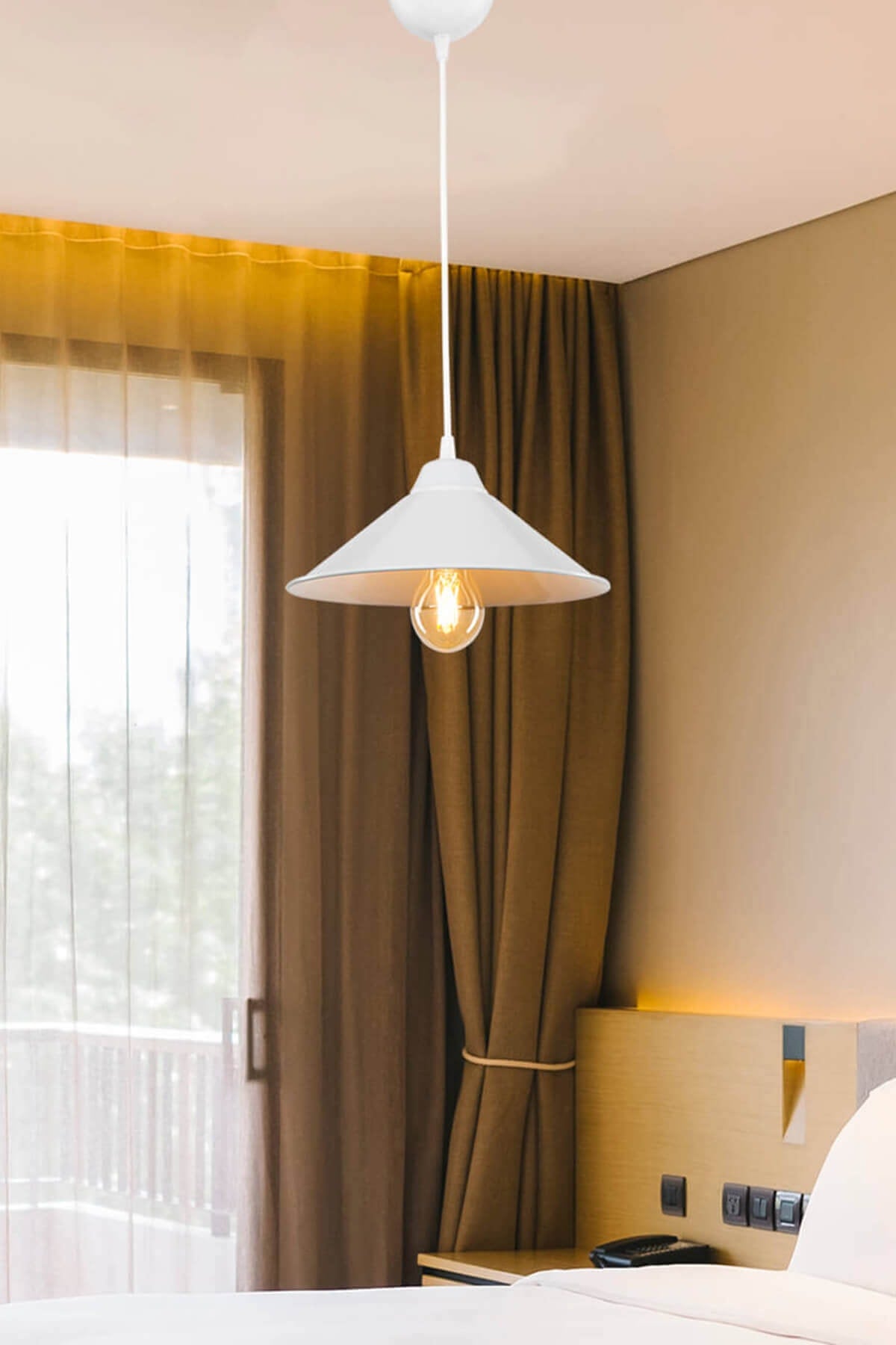 Maya Single Pendant Lamp White