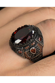 925 Sterling Silver Men'S Ring With Red Zircon Stone Zircon Stone Embellished