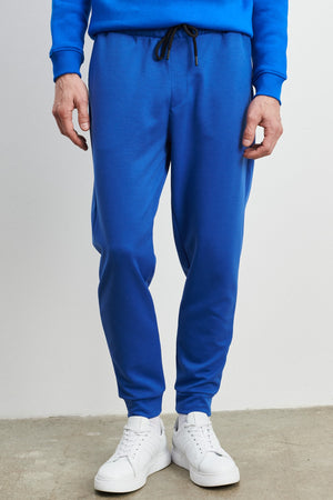 Men'S Sax Blue Standard Fit Normal Cut Elastic Waist And Legs Comfortable Sports Sweatpants