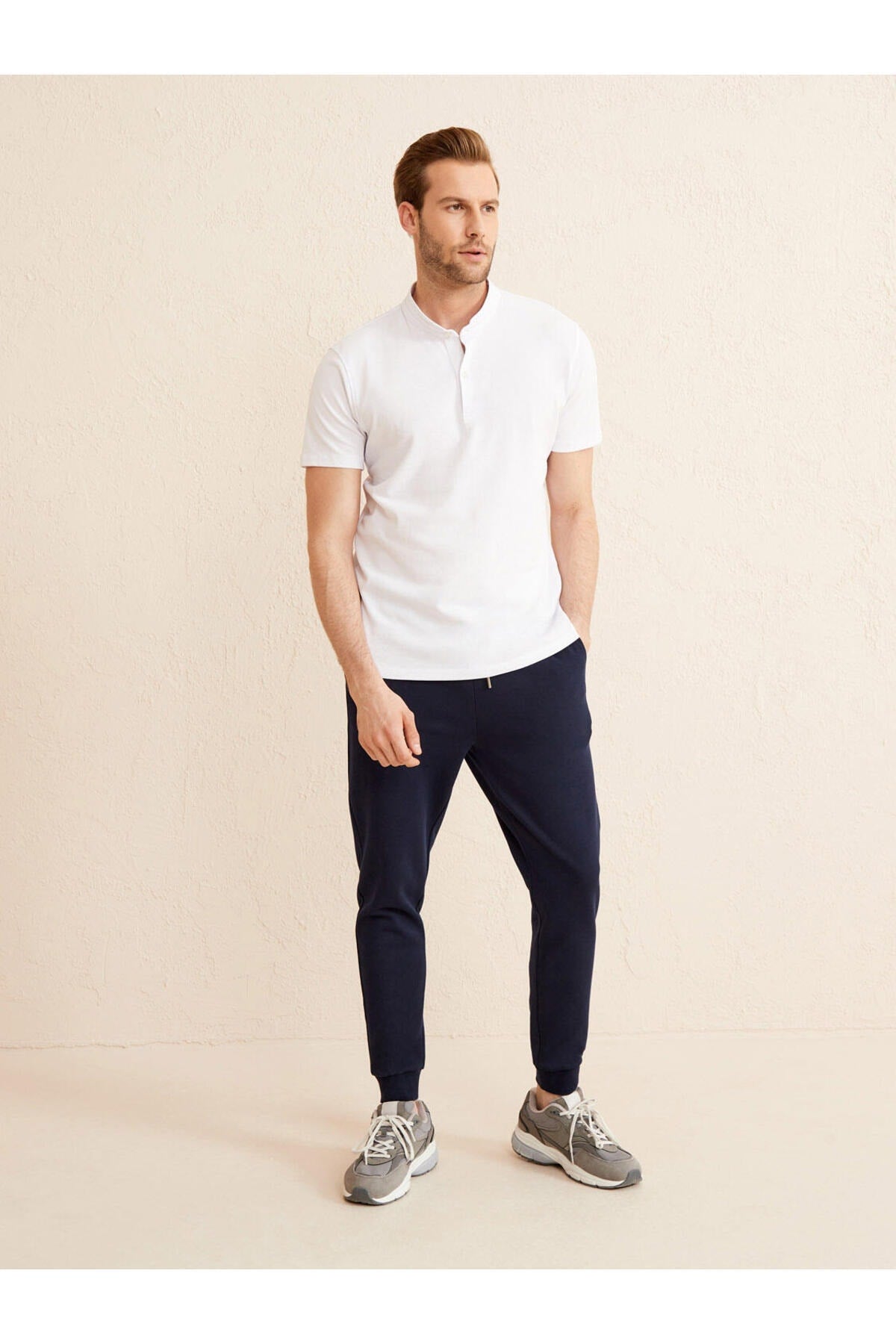 Classic Collar Cotton Regular Fit Basic T-Shirt