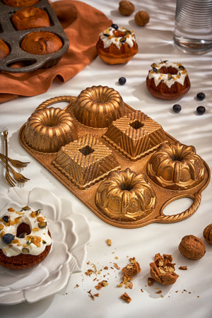 Griss Six In One 6 Piece Cast Iron Cake Mold Gold