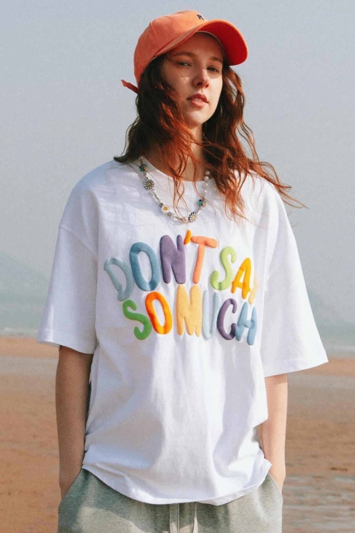 Dont Say White Oversize Salas Boyfriend Women's T-shirt - Swordslife