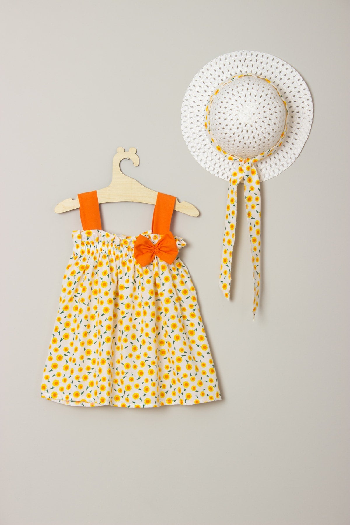 New Season Ribbed Bow Daisy Dress