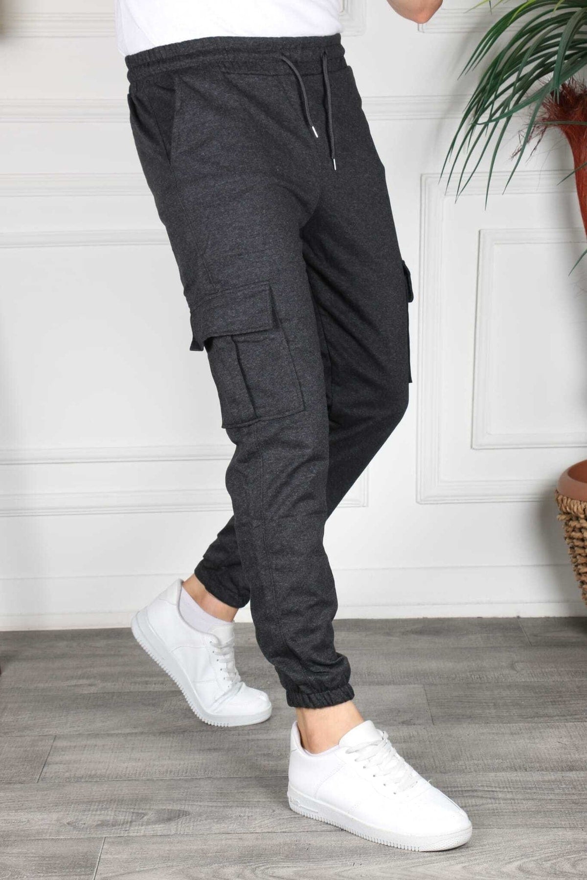 Cargo Pocket Sweatpants