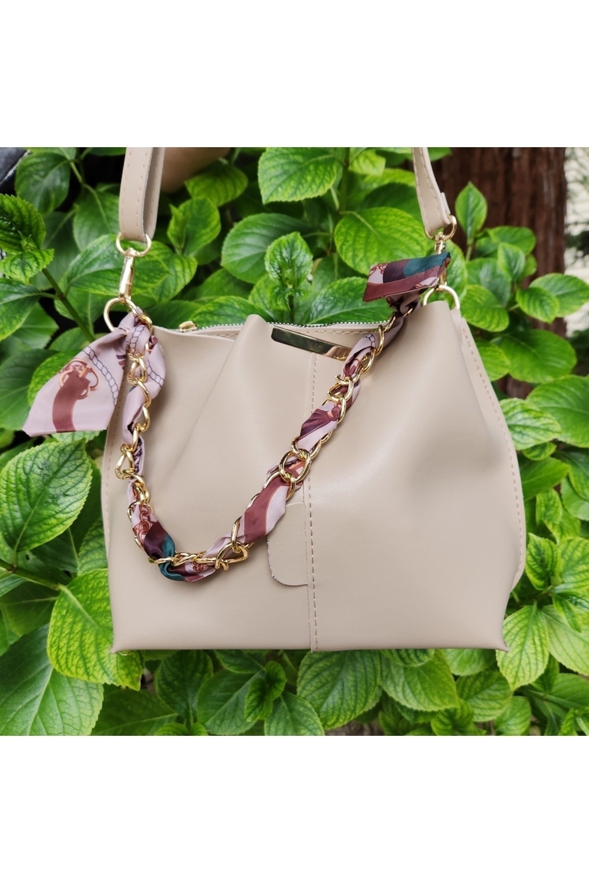 Women'S Mink Scarf Chain Accessory Soft Leather 3-Compartment Hand, Arm And Shoulder Bag