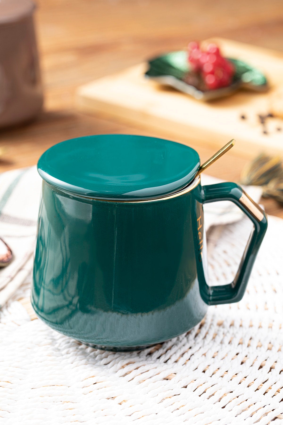 Felicia Dolomite Lid & Spoon Mug 380 Ml Green