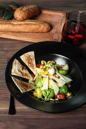 Matte Black Delta Pasta Plate 26 Cm