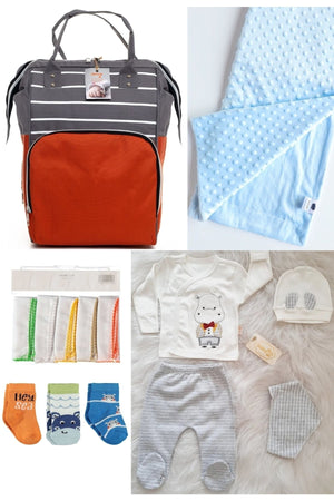 5 Piece Maternity Set (Baby Care Backpack, Hospital Exit, Chickpea Blanket, 10 Wipes And 3 Socks)