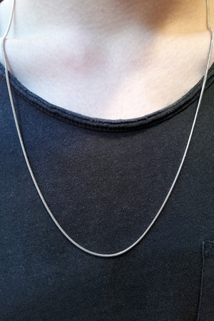 Unisex Silver Color Thin Snake Model Chain Necklace 60 Cm