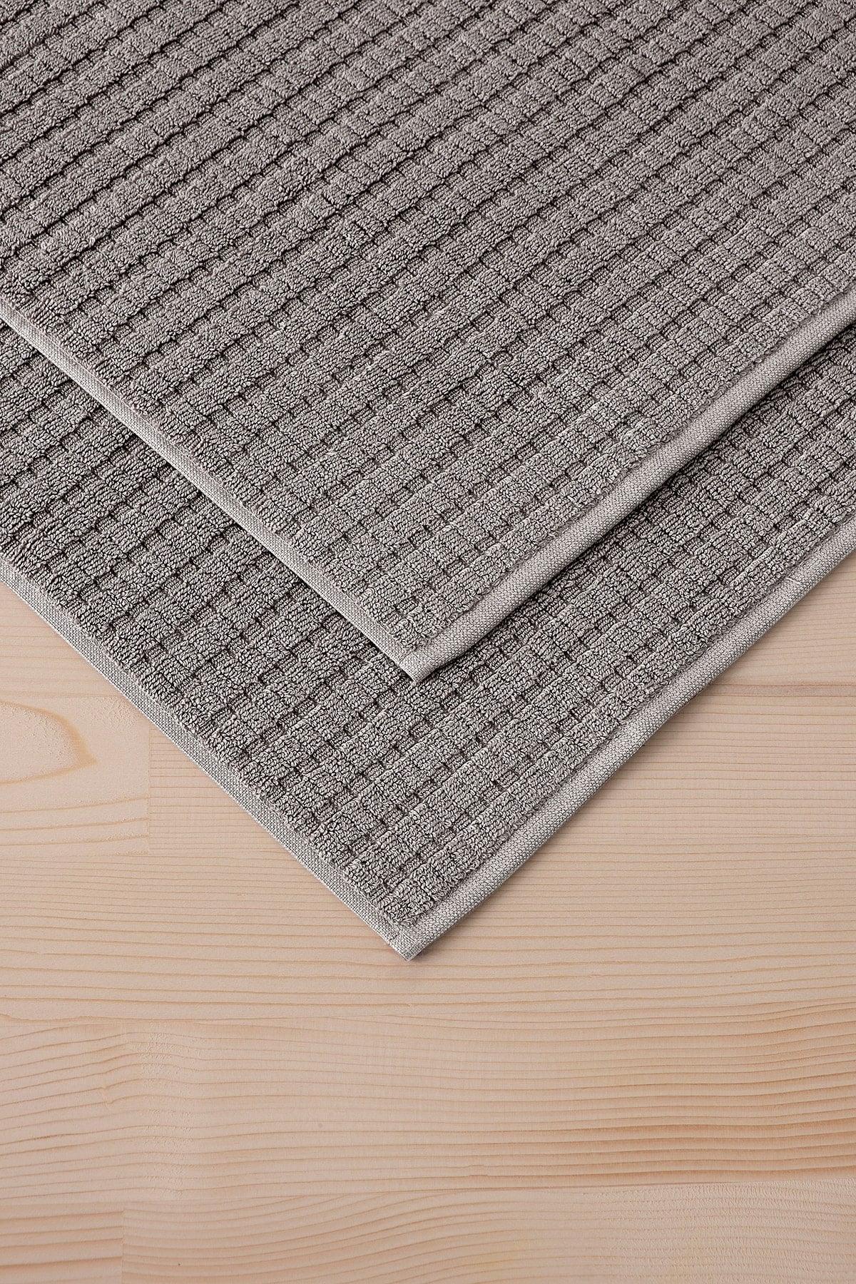 Penta Bathmat 404 - New Trend, 50x75cm. 2pcs. Premium Foot Towel / Bath Mat Set - Swordslife