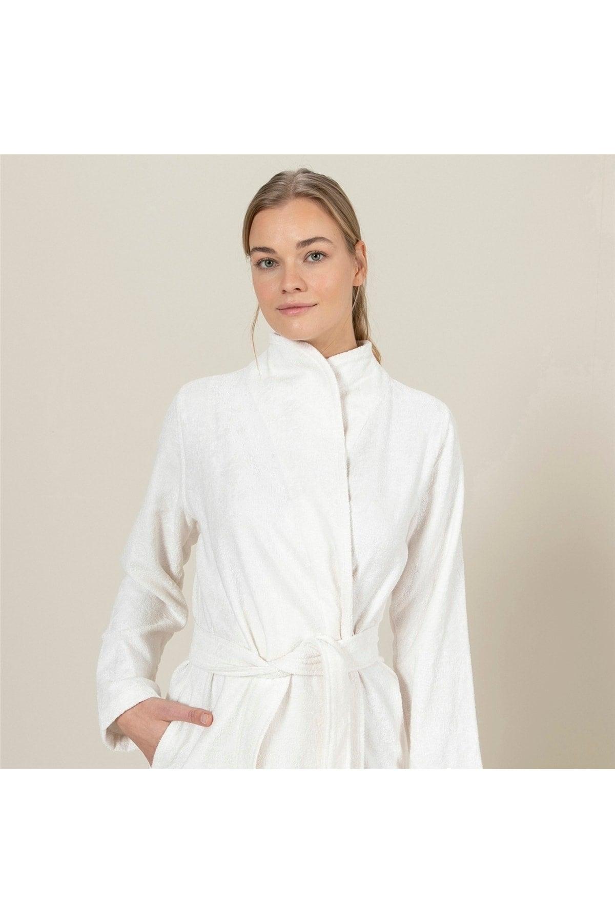 Cindee Women's Bathrobe Ecru - Swordslife