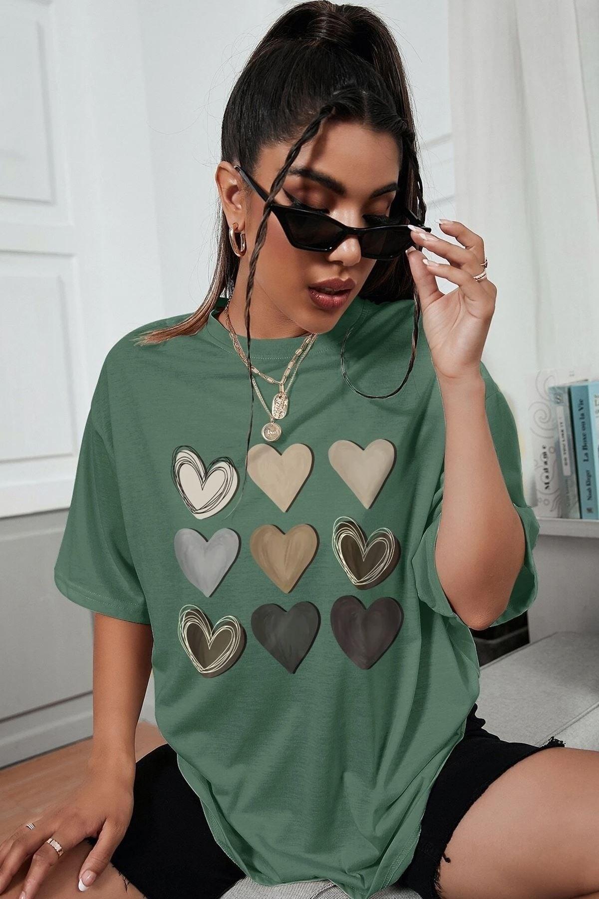 Unisex Heart Printed T-shirt - Swordslife