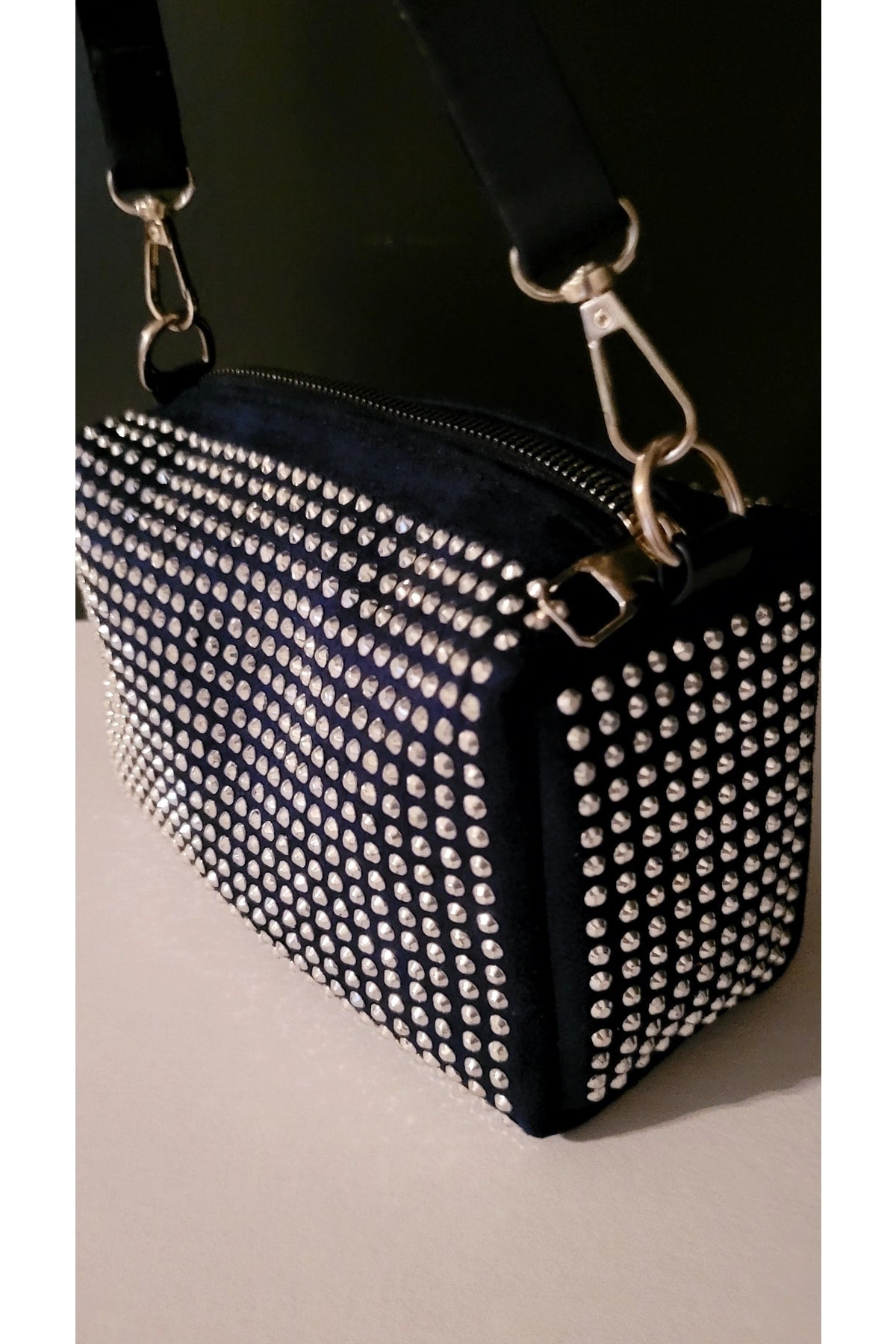 Bhm Navy Blue Stone Chain Strap Hand And Shoulder Bag