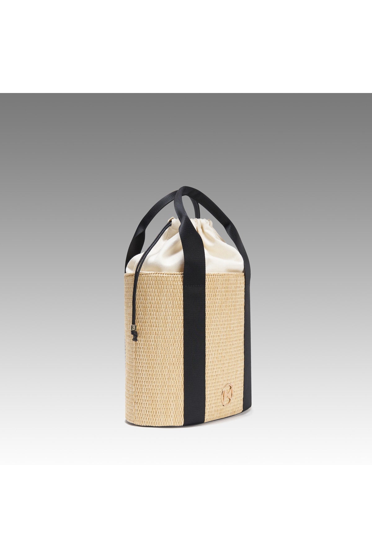 Raw Straw Bucket Hand Bag