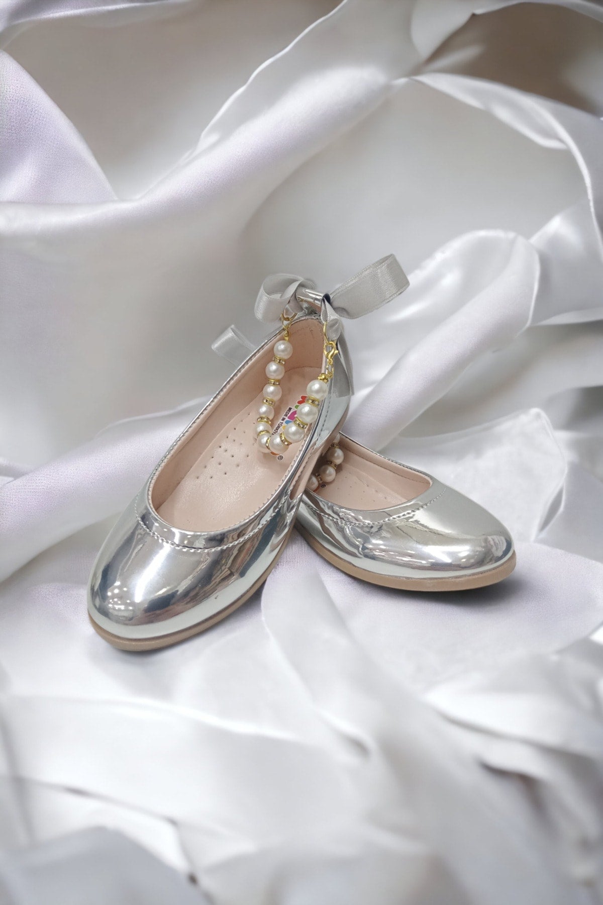 GIRLS' PEARL STONES SILVER MIRROR ORTHOPEDIC FLATS