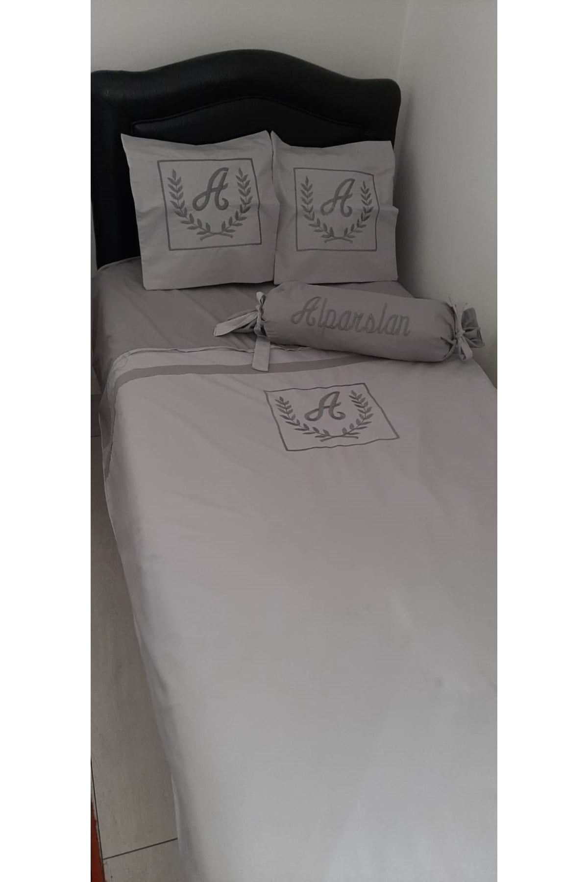 Custom Embroidered Teen Or Baby Bedroom Duvet Cover Set