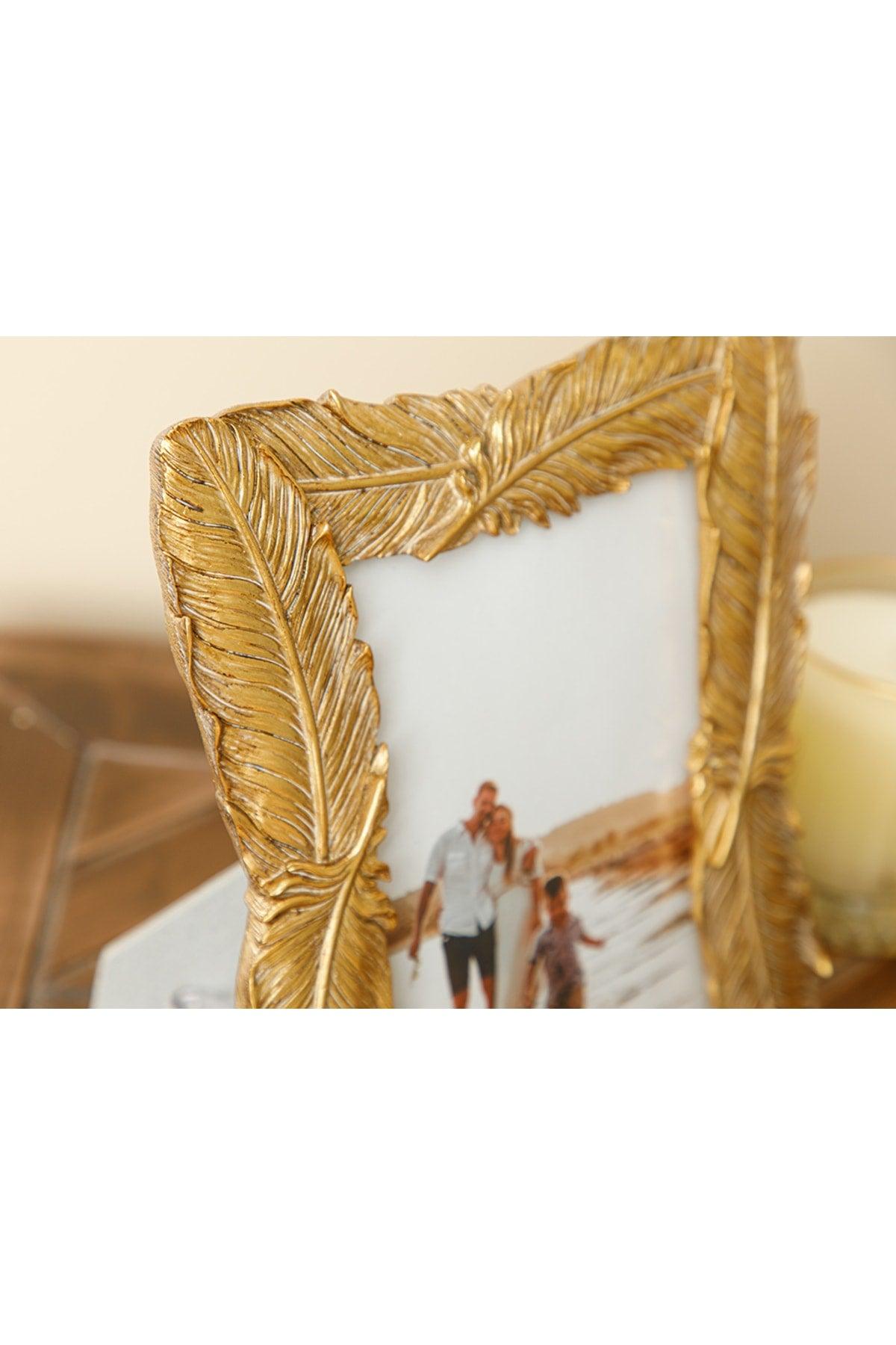 Feathers Frame 20.3x24.8x1.8cm Gold - Swordslife