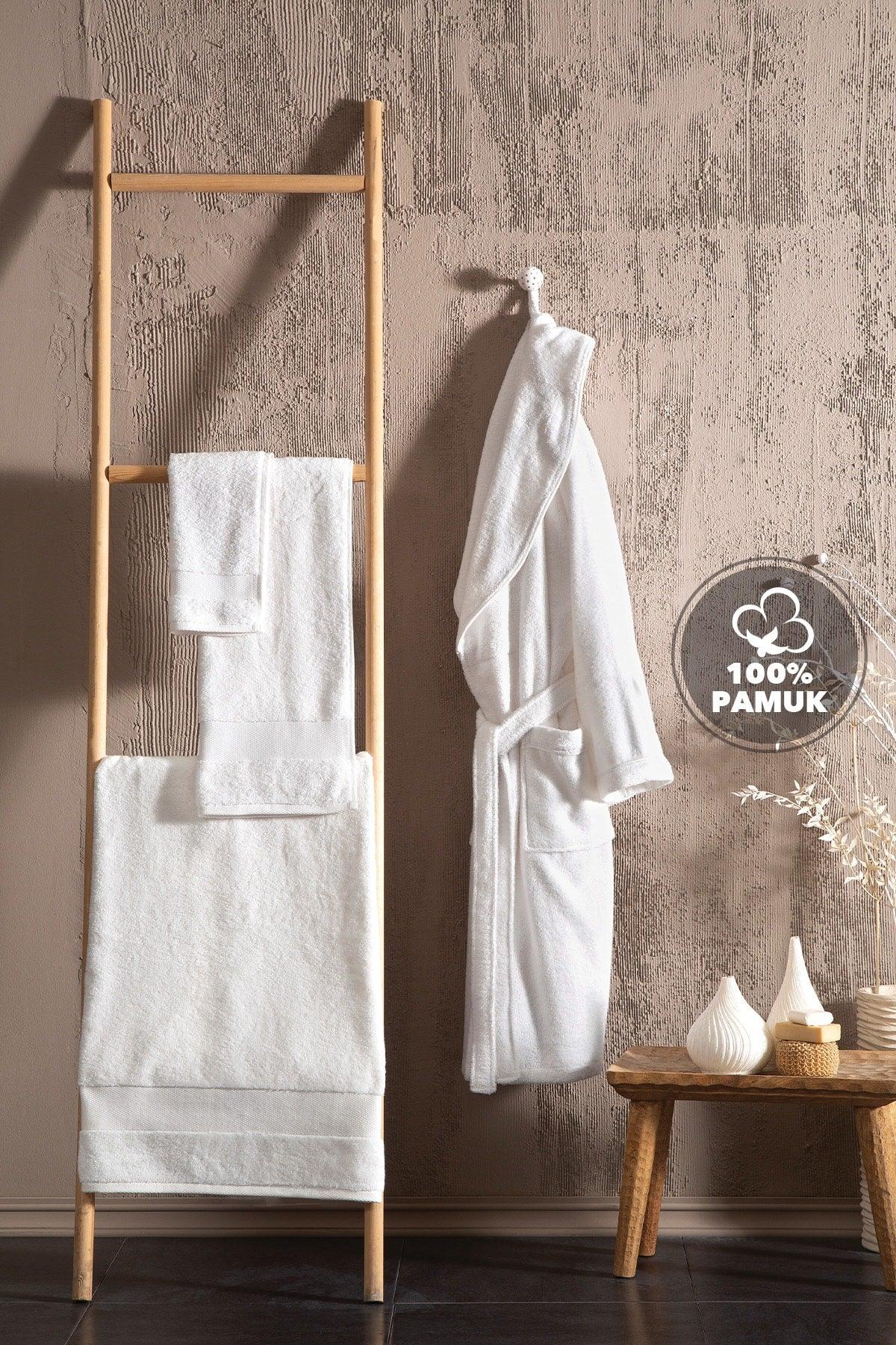 Bedding Essentials Bathrobe - Ecru - Swordslife