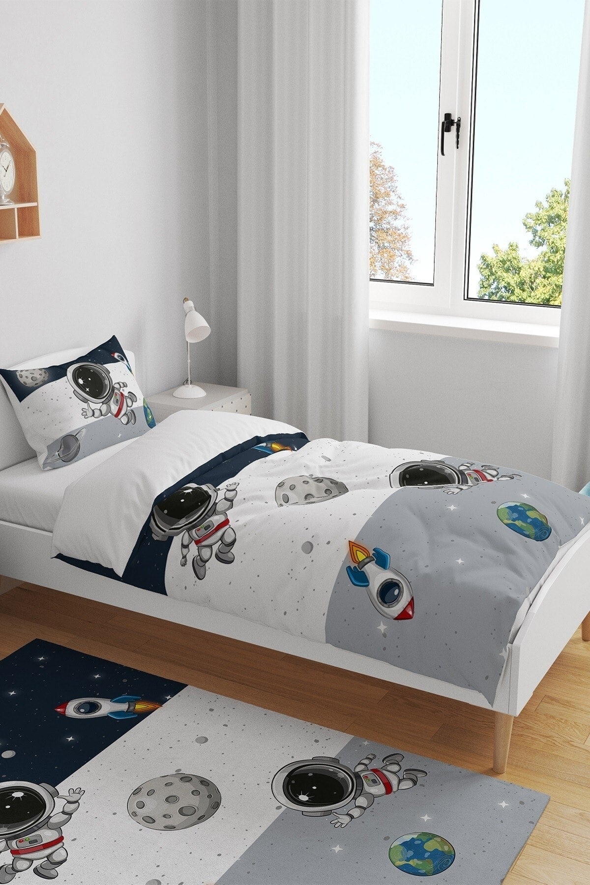 Navy Blue Gray Space And Tiny Astronaut Patterned Single Baby Child Duvet Cover Set