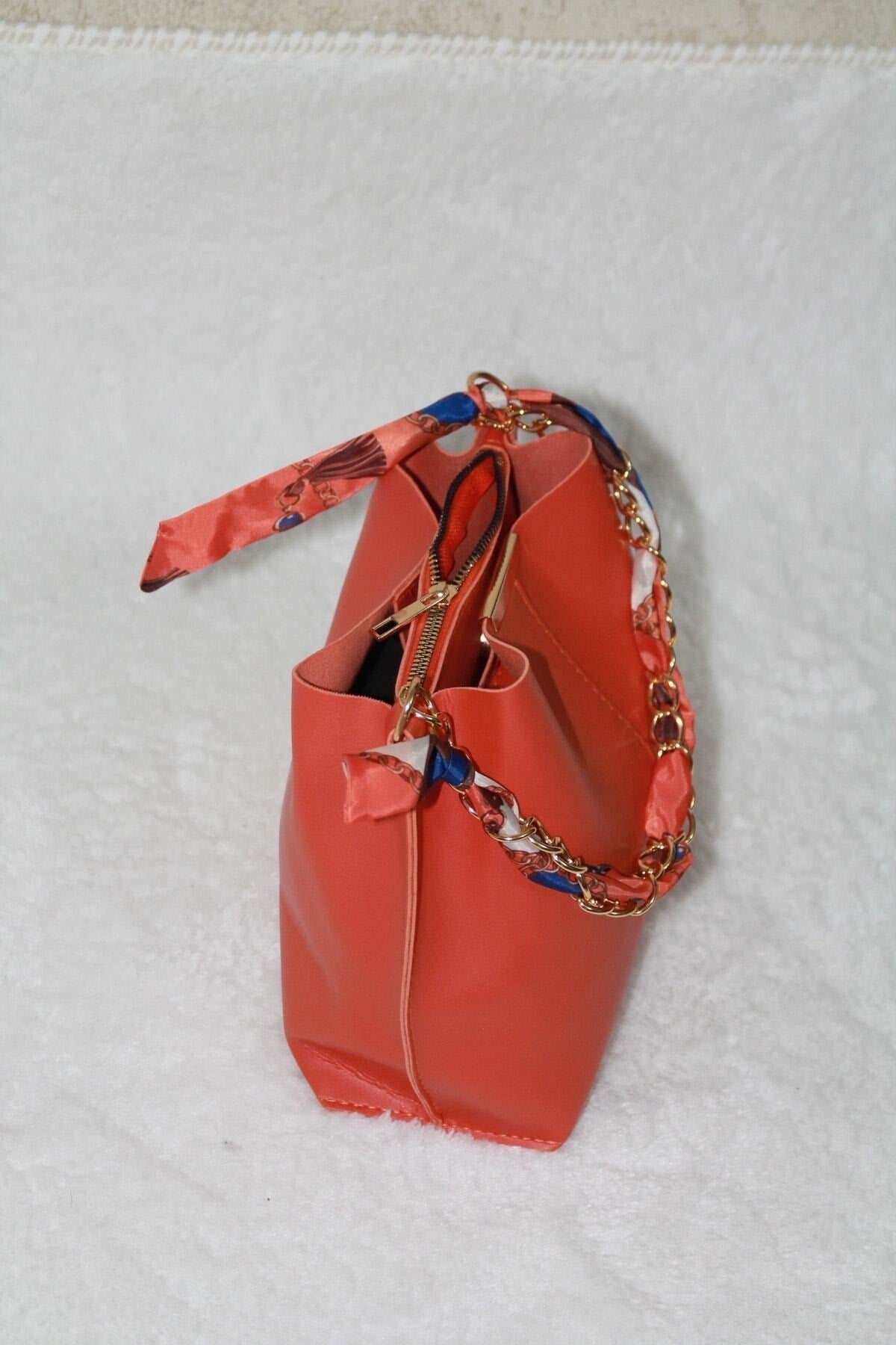 Women'S Orange Scarf Chain Accessory Soft Leather 3-Compartment Hand, Arm And Shoulder Bag