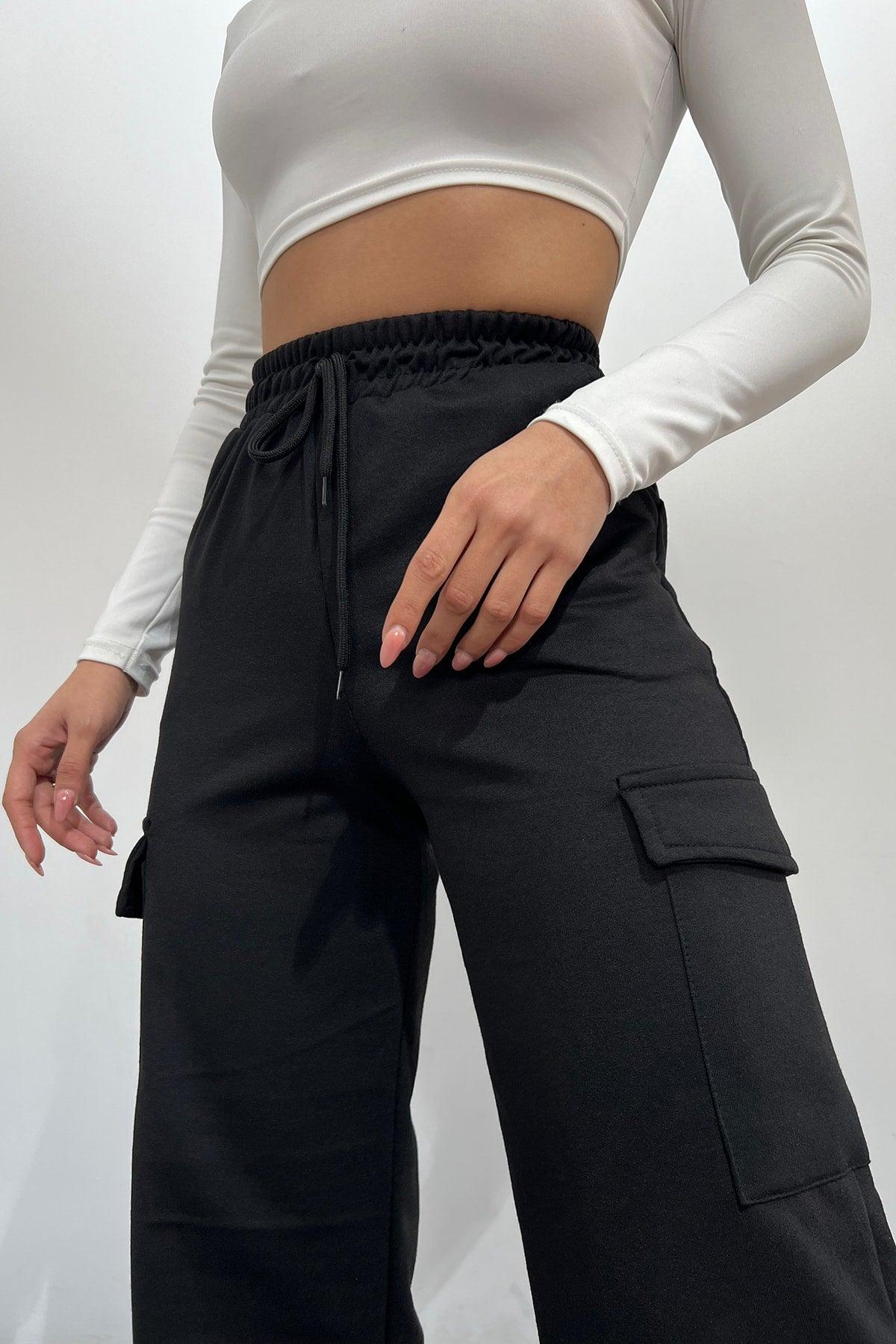 Women's Black - Regular Fit Cargo Pocket Wide Leg Sweatpants - Swordslife