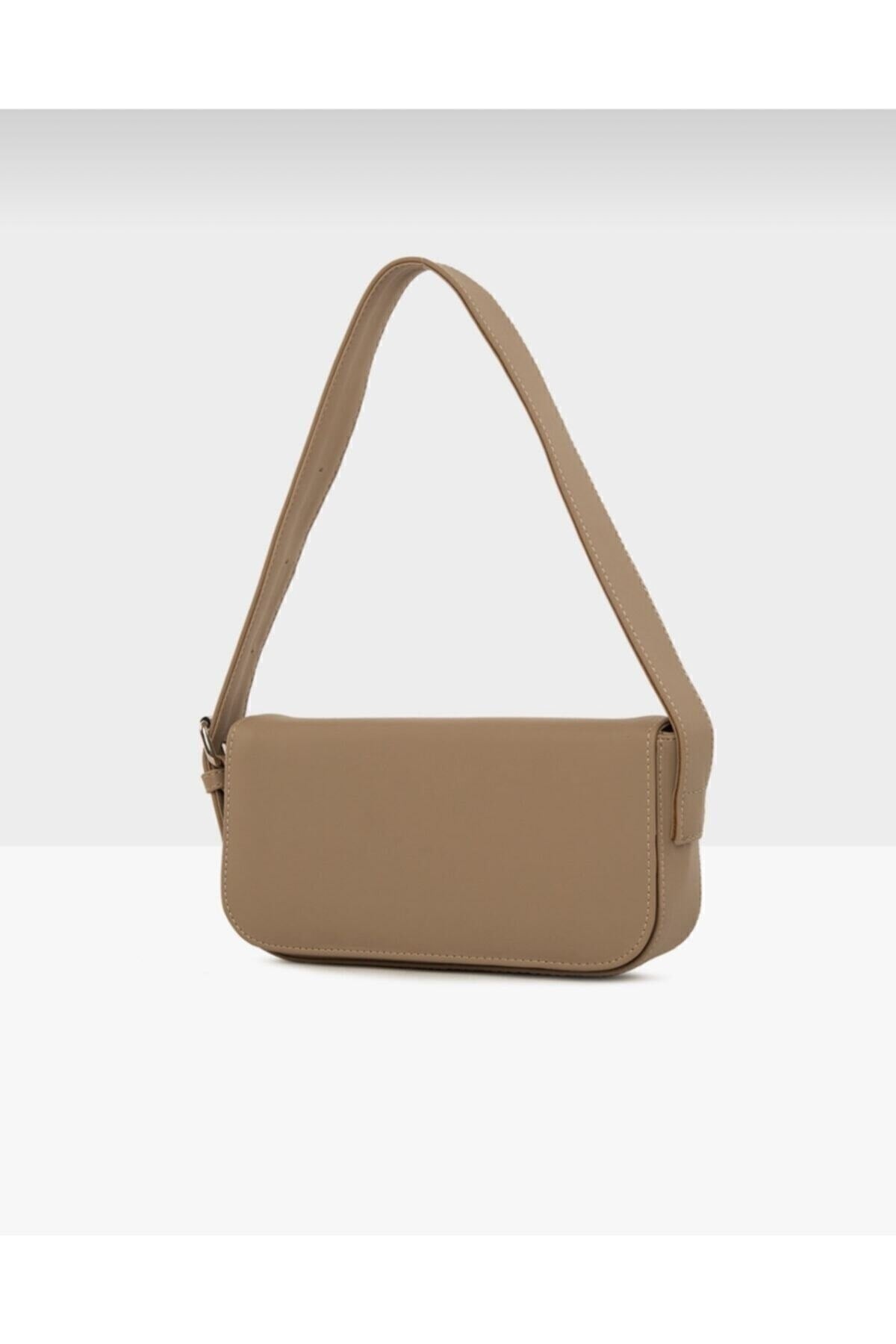 Women'S Mink Clamshell Baguette Bag