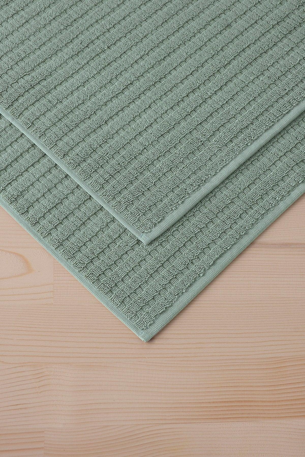 Penta Bathmat 303 - New Trend, 50x75cm. 2pcs. Premium Foot Towel / Bath Mat Set - Swordslife