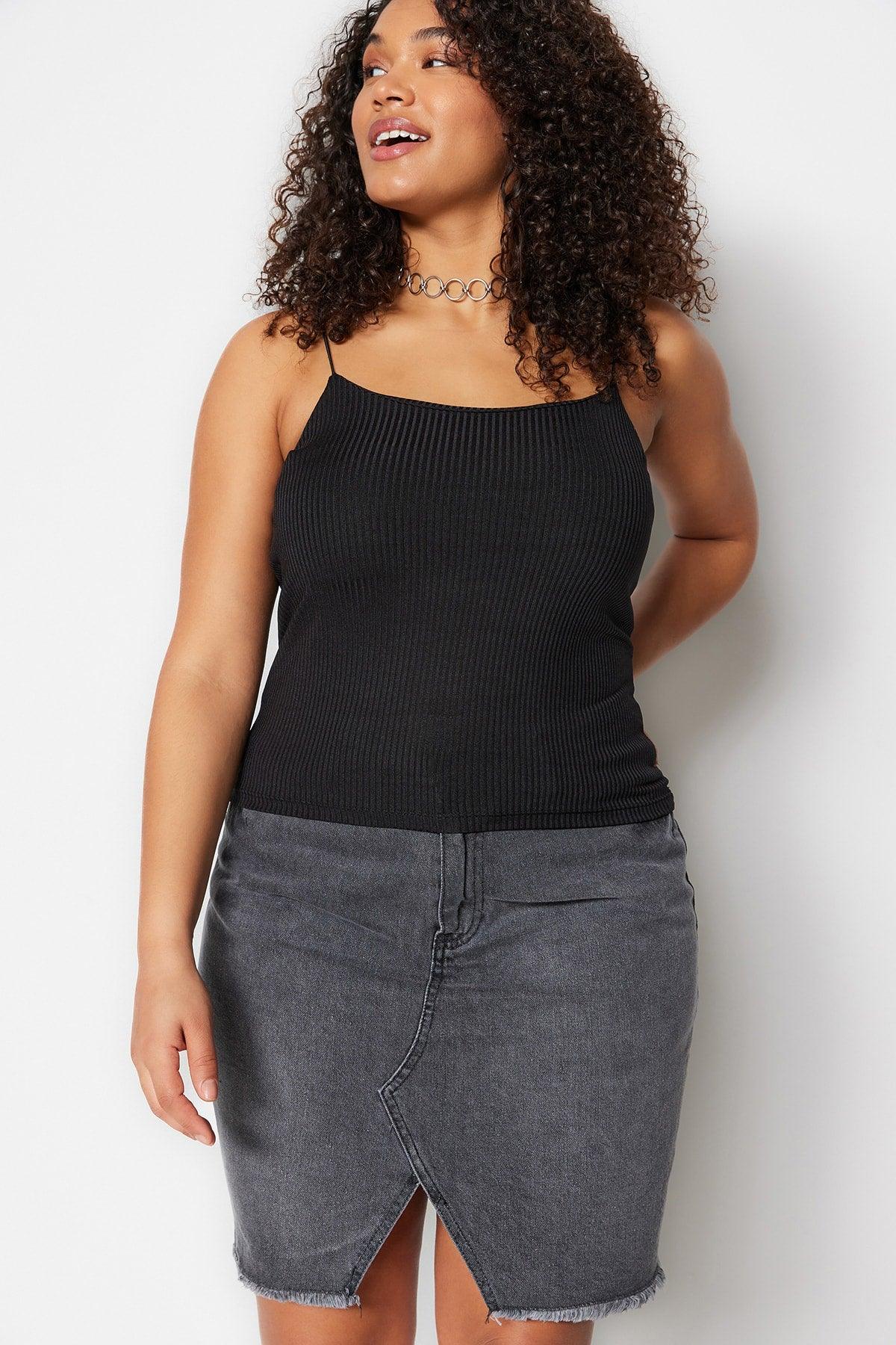 Black Crop Knitted Strap Blouse TBBSS23AF00013 - Swordslife