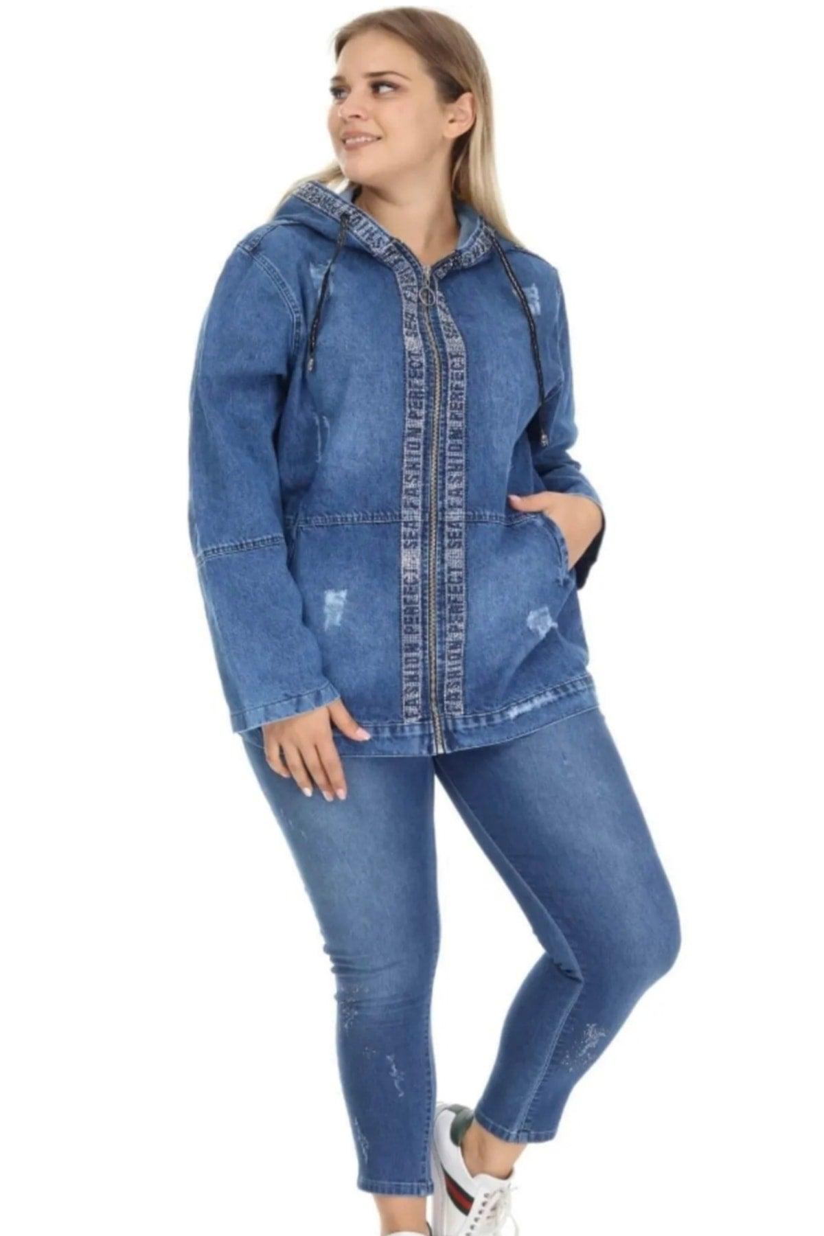 A86 Plus Size Hooded Denim Jacket With Pocket - Swordslife