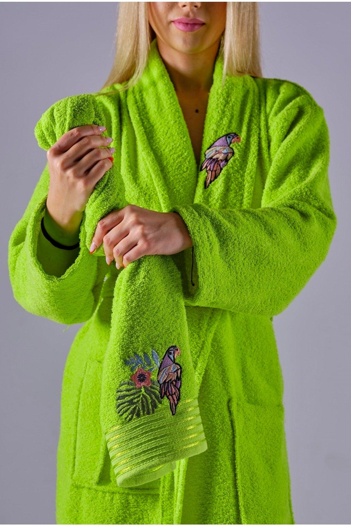 Alya Luxury Embroidered Cotton 2 Piece Bathrobe Set - Swordslife