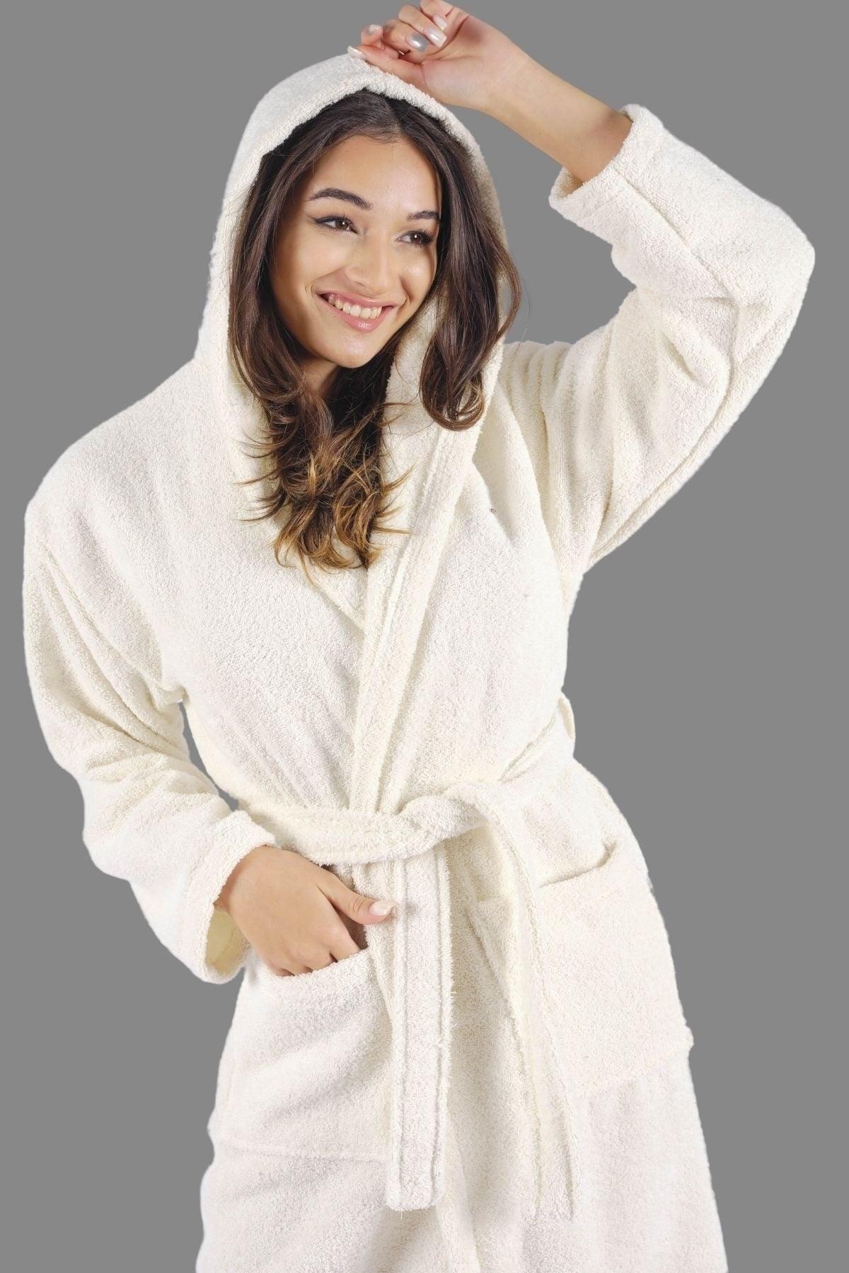 Hooded Bathrobe Cream - Swordslife