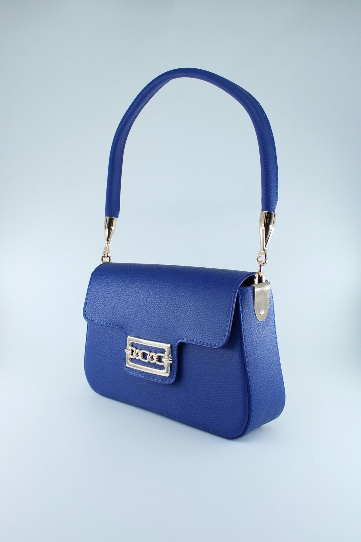 Women'S Sax Blue Textured Magnet Clamshell Lined Hand And Sleeve Bag